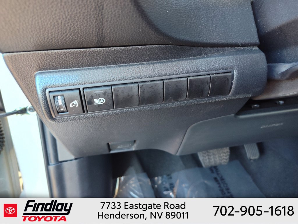 Certified 2025 Toyota Corolla LE FWD image 21