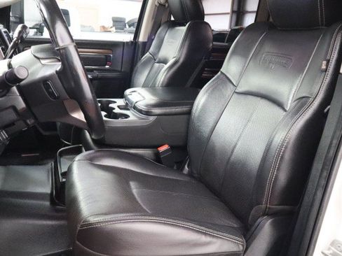 Used 2018 RAM 2500 Laramie AWD/4WD image 35