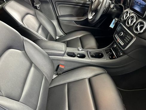 Certified 2019 Mercedes-Benz GLA 250 image 20