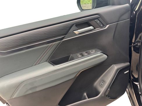 Certified 2024 GMC Acadia AT4 AWD/4WD image 19