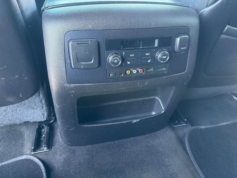 Used 2016 GMC Yukon Denali w/ Open Road Package AWD/4WD image 17