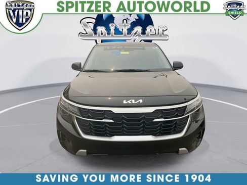 Certified 2024 Kia Seltos LX AWD/4WD image 3
