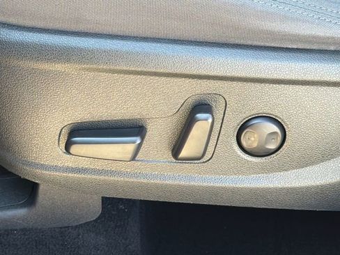 Used 2023 Hyundai Santa Fe SEL image 21