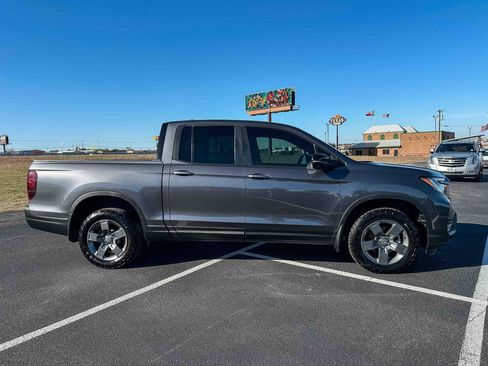 Certified 2024 Honda Ridgeline TrailSport image 5