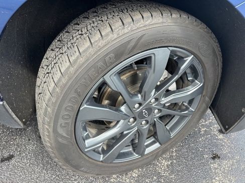 Used 2022 Chevrolet Equinox RS w/ RS Leather Package image 10