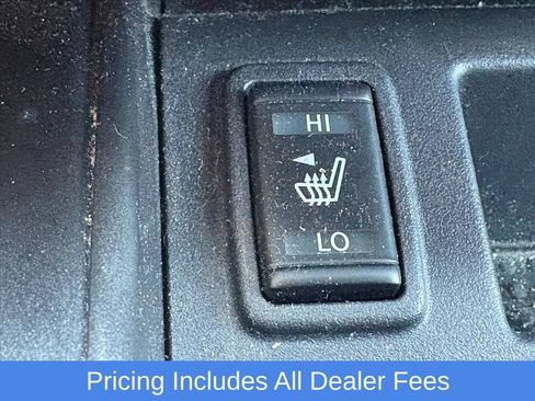 Used 2023 Nissan Titan PRO-4X w/ Pro-4x Convenience Package AWD/4WD image 12
