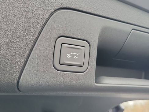 New 2026 Buick Envision Sport Touring image 9