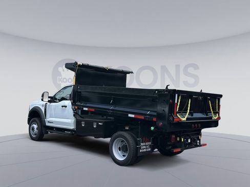 New 2025 Ford F550 XL Contractor Dump image 4