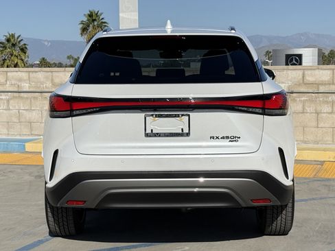 New 2026 Lexus RX 450h AWD image 9