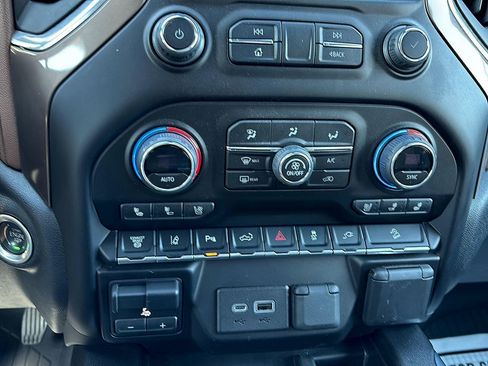 Used 2023 Chevrolet Silverado 3500 High Country w/ Z71 Off-Road Package image 8