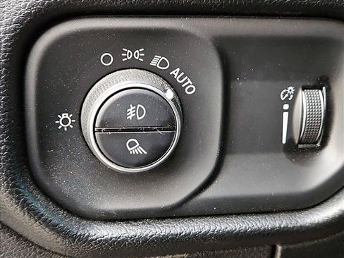 Used 2020 RAM 1500 Big Horn w/ Built-to-serve Edition AWD/4WD image 22