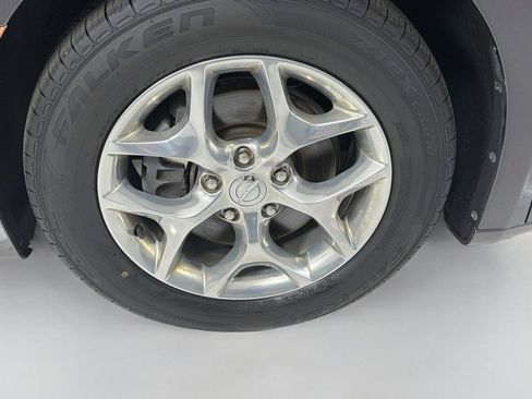 Used 2019 Chrysler Pacifica Limited FWD image 33