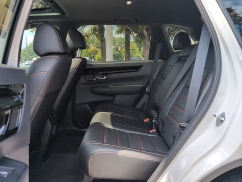 Used 2025 Honda CR-V Sport Touring image 31