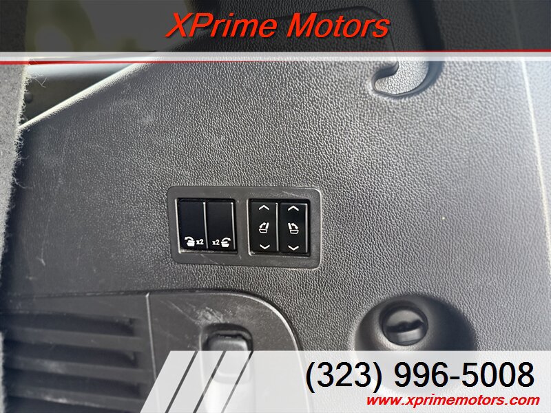 Used 2016 GMC Yukon SLT w/ Open Road Package AWD/4WD image 15