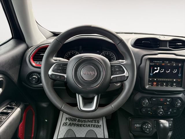 Used 2023 Jeep Renegade Trailhawk AWD/4WD image 12