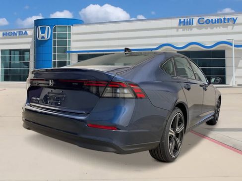 New 2026 Honda Accord SE image 5