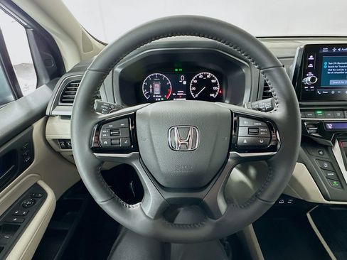 New 2026 Honda Odyssey EX-L image 11