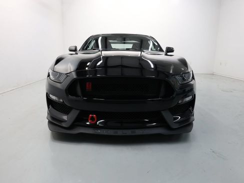 Used 2019 Ford Mustang Shelby GT350R w/ GT350R Equipment Group 920A RWD image 61