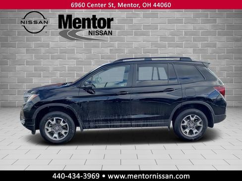 Used 2023 Honda Passport TrailSport image 4