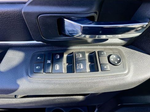 Used 2021 RAM 1500 Classic Warlock RWD image 17