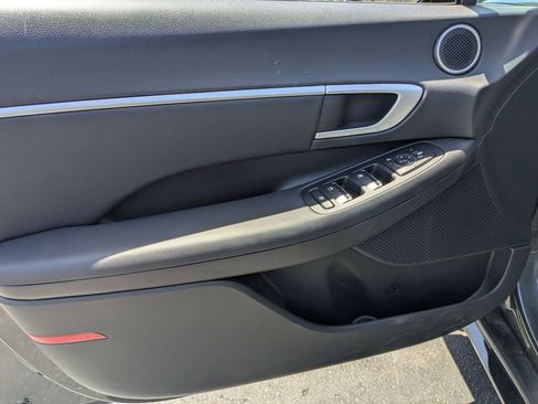 Used 2025 Hyundai Sonata SEL FWD image 15