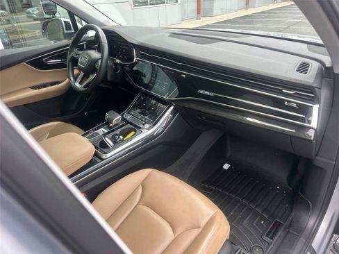 Used 2022 Audi Q7 3.0T Premium Plus AWD/4WD image 9