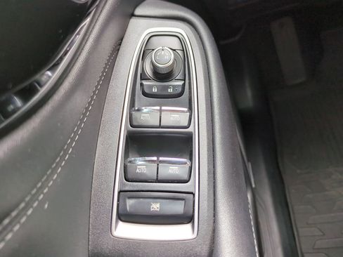 Used 2022 Subaru Outback Limited image 25