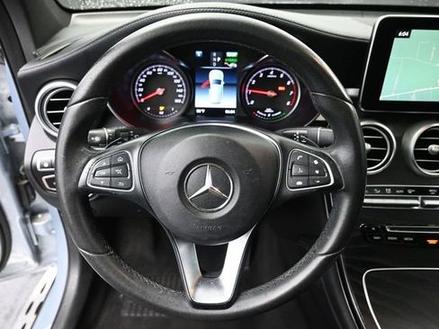 Used 2018 Mercedes-Benz GLC 350e GLC 350e image 29