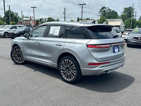Certified 2022 Lincoln Corsair Reserve w/ Equipment Group 201A AWD/4WD image 6