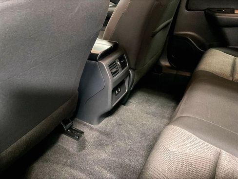 Certified 2026 Nissan Rogue SV AWD/4WD image 27