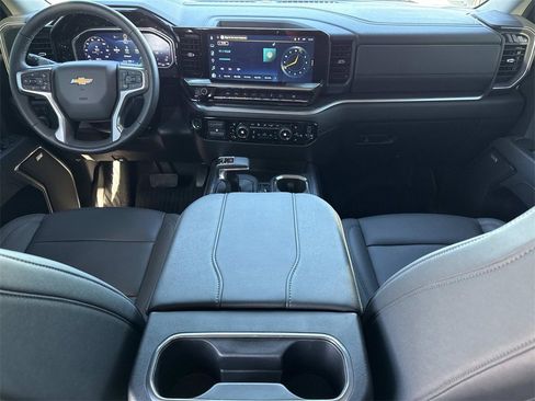 Used 2026 Chevrolet Silverado 1500 LTZ image 23