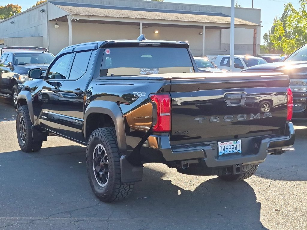 Used 2026 Toyota Tacoma TRD Off-Road AWD/4WD image 4