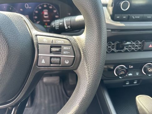 Used 2023 Honda Accord LX image 15