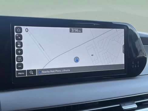 Certified 2025 Hyundai Palisade SEL FWD image 12