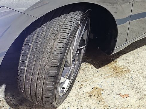 New 2025 Hyundai Elantra Sport image 30