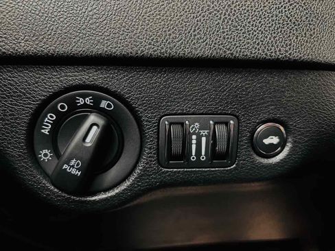 Used 2022 Dodge Charger GT w/ Plus Group AWD/4WD image 40