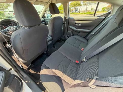 Used 2023 Nissan Sentra S FWD image 19