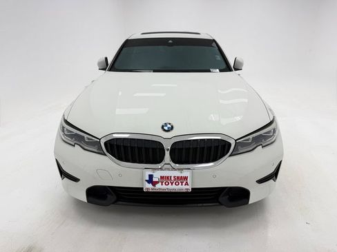 Used 2020 BMW 330i Sedan w/ Convenience Package image 3