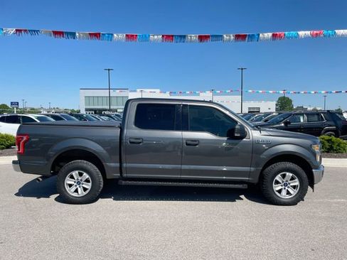 Used 2017 Ford F150 XLT w/ Equipment Group 301A Mid AWD/4WD image 6