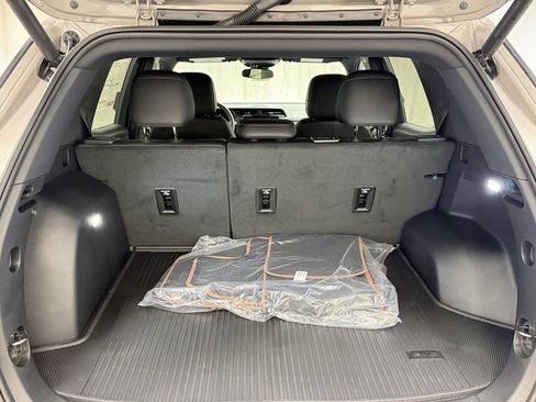 New 2026 GMC Terrain AT4 w/ Convenience Package III image 5