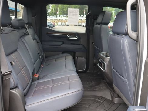 Used 2023 Chevrolet Silverado 1500 High Country w/ High Country Premium Package AWD/4WD image 20