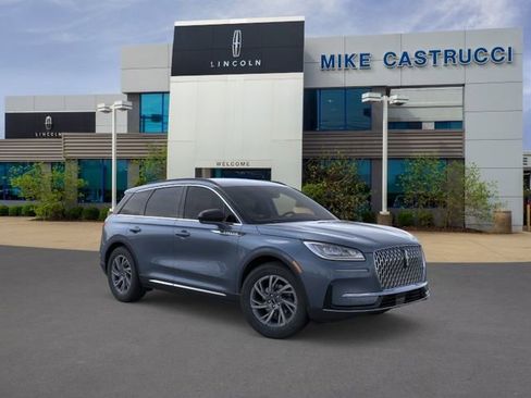 New 2026 Lincoln Corsair Premiere image 8