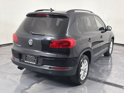 Used 2017 Volkswagen Tiguan S FWD image 5