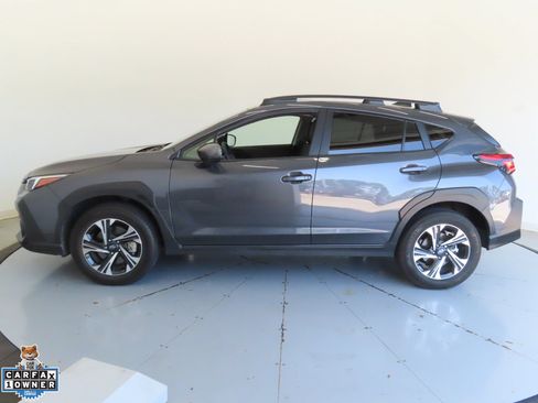 Used 2024 Subaru Crosstrek 2.0i Premium w/ Crosstrek Mirror Package AWD/4WD image 6