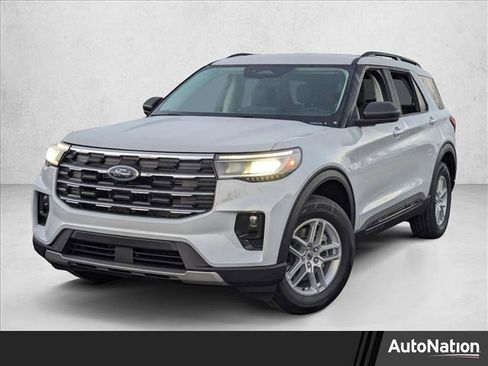 New 2026 Ford Explorer Active w/ Active Comfort Package image 1