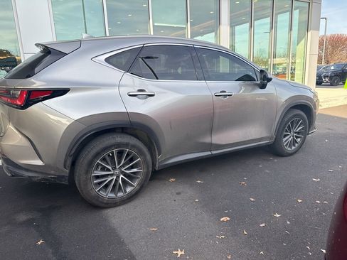Used 2022 Lexus NX 250 AWD w/ Premium Package image 2