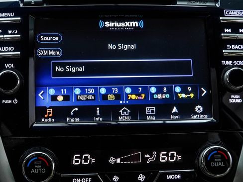 Used 2017 Nissan Murano SL w/ SL Technology Package FWD image 25