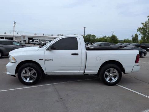 Used 2014 RAM 1500 Express RWD image 5