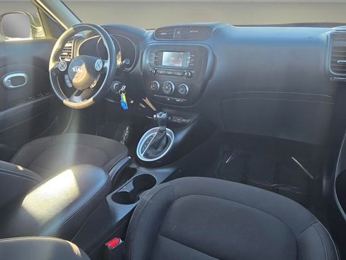 Used 2016 Kia Soul Base w/ Convenience Package image 26