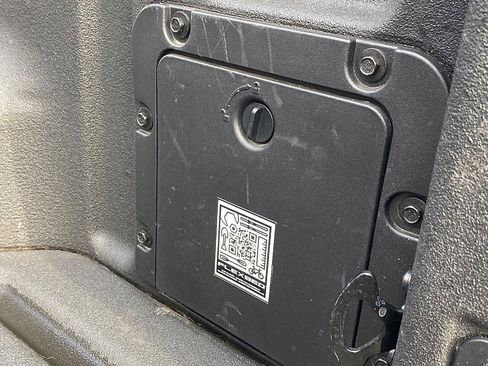 Certified 2024 Ford Maverick Lariat w/ Black Appearance Package image 14